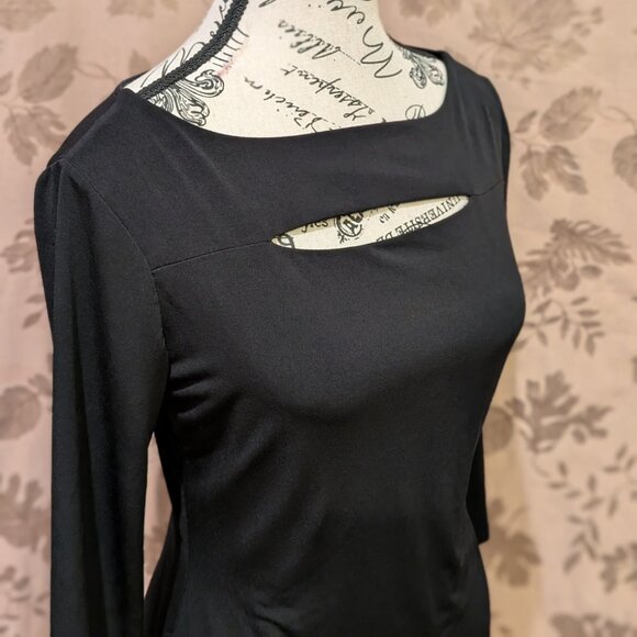 Premise Studio Black Cut-Out Neckline Blouse, Size XS, Excellent Used Condition! - Picture 2 of 4